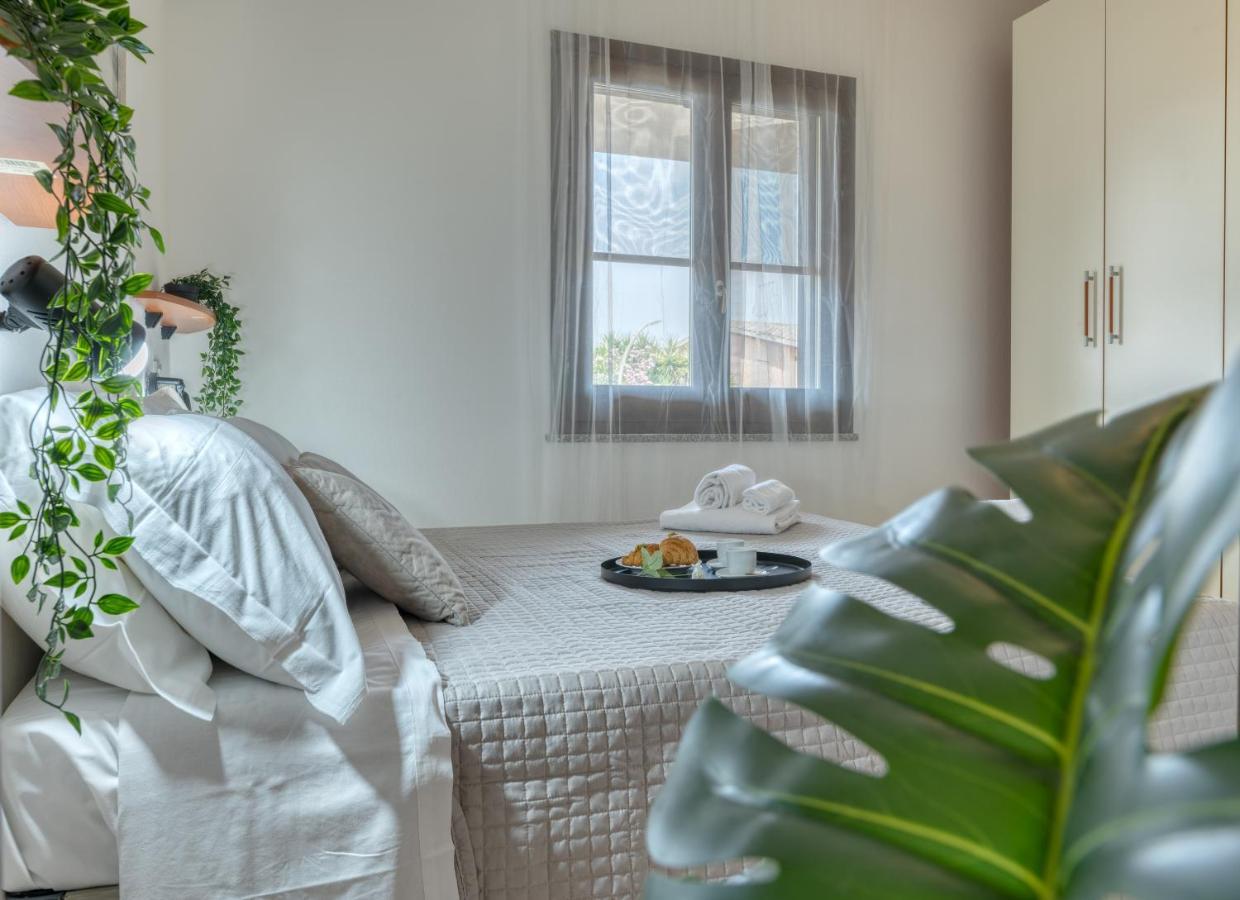 Izzhome Escape 2 Villa San Pietro Екстериор снимка